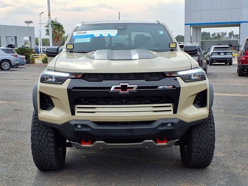 Used 2024 Chevrolet Colorado ZR2 w/ Technology Package image 28