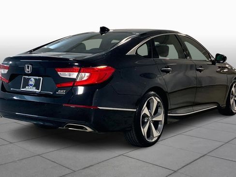 Used 2020 Honda Accord Touring image 12