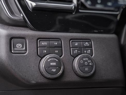 Used 2025 Chevrolet Silverado 1500 LTZ w/ Z71 Off-Road Package image 44