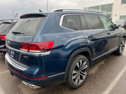 Used 2022 Volkswagen Atlas SEL Premium AWD/4WD image 6