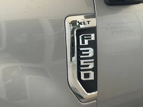 Used 2022 Ford F350 XLT AWD/4WD image 14