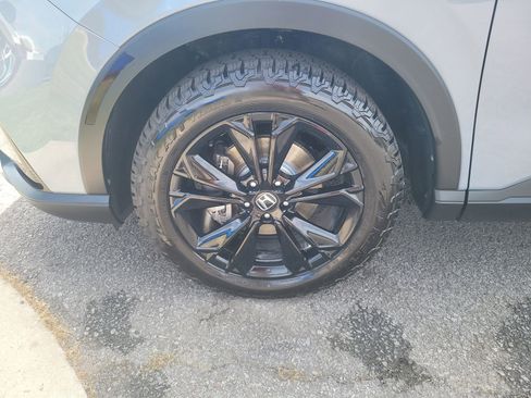 Certified 2024 Honda CR-V Sport Touring image 9