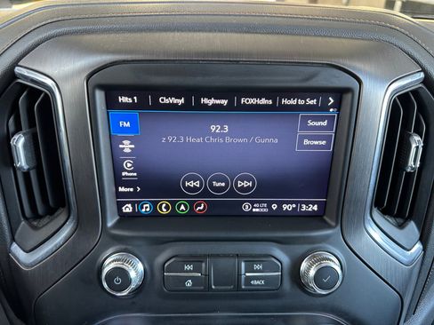 Used 2022 GMC Sierra 1500 AT4 w/ AT4 Preferred Package AWD/4WD image 16
