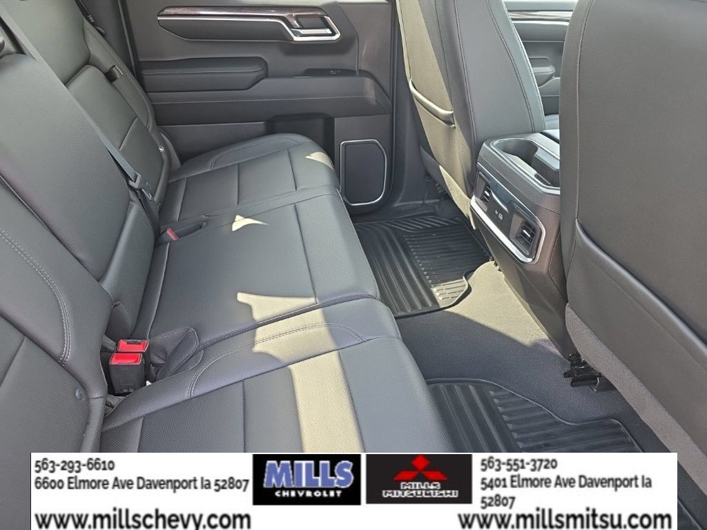 Used 2023 Chevrolet Silverado 1500 LTZ w/ LPO, Dark Essentials Package AWD/4WD image 17