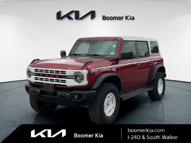 Used 2025 Ford Bronco Heritage Edition AWD/4WD image 1
