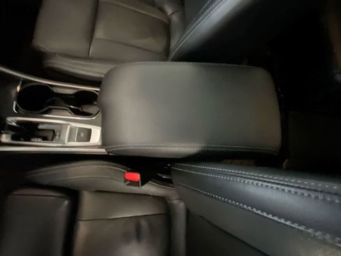 Used 2021 Subaru Ascent Limited w/ Technology Package image 20