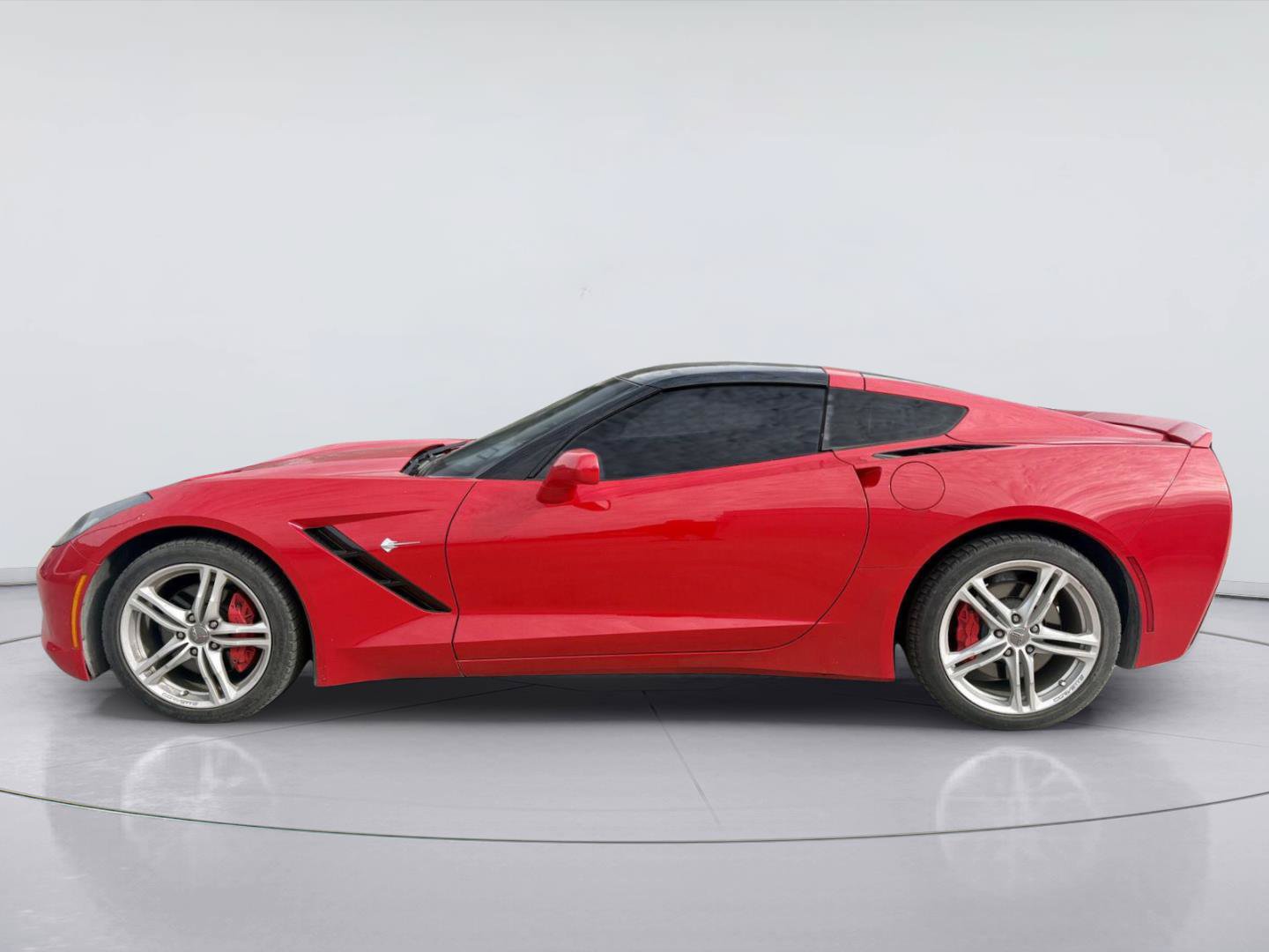 Used 2016 Chevrolet Corvette Stingray Coupe w/ Battery Protection Package RWD image 8