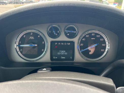 Used 2009 Cadillac Escalade AWD image 24