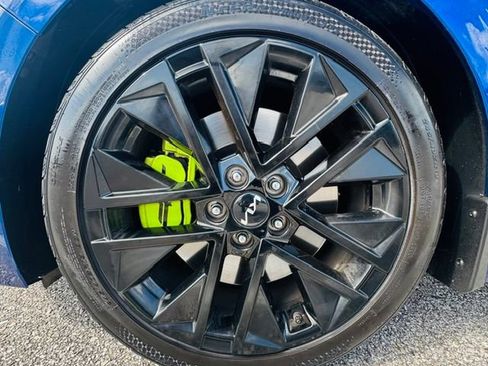 Used 2025 Kia K5 GT w/ GT1 Package FWD image 9