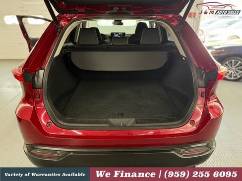 Used 2021 Toyota Venza LE w/ Carpet Mat Package (TMS) AWD/4WD image 33