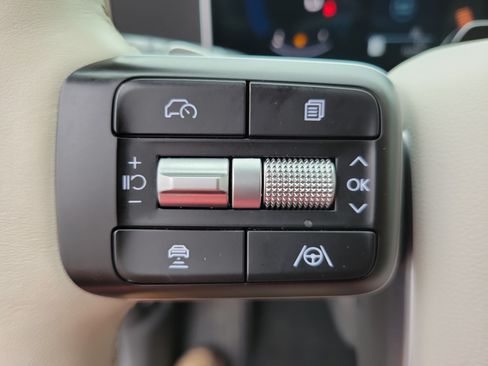 Used 2026 Hyundai Santa Fe SEL FWD image 21