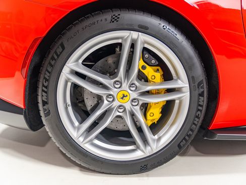 Certified 2023 Ferrari 812 GTS RWD image 25