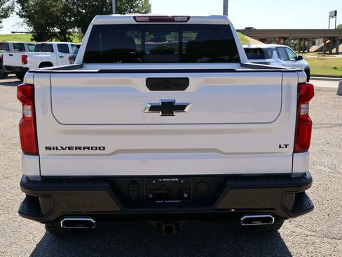 Used 2024 Chevrolet Silverado 1500 LT Trail Boss w/ Convenience Package II AWD/4WD image 10