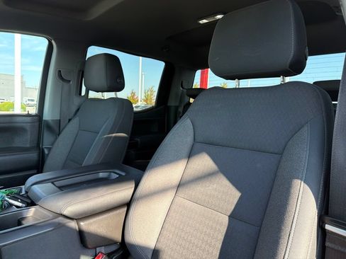 Used 2019 GMC Sierra 1500 SLE w/ SLE Value Package AWD/4WD image 13