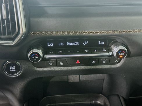 Used 2025 MAZDA CX-50 AWD 2.5 S w/ Premium Plus Pkg image 23