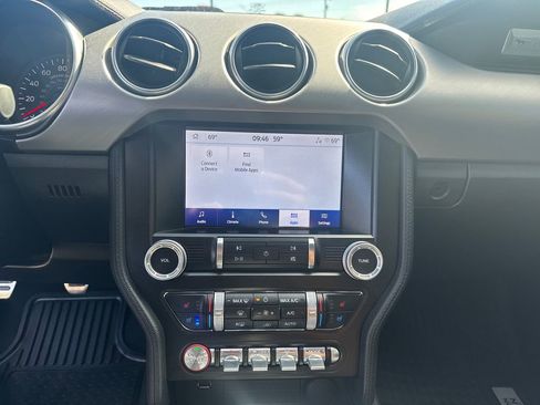 Used 2022 Ford Mustang GT Premium RWD image 17
