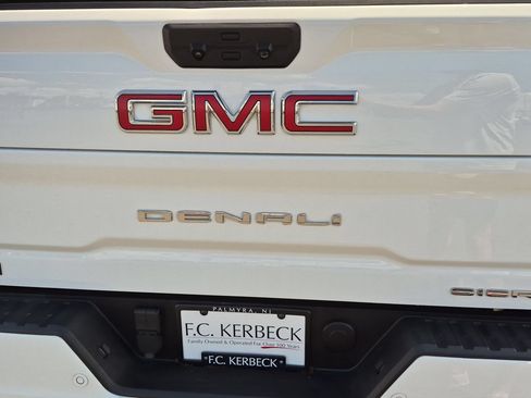 Certified 2024 GMC Sierra 2500 Denali w/ Snow Plow Prep/Camper Package AWD/4WD image 31