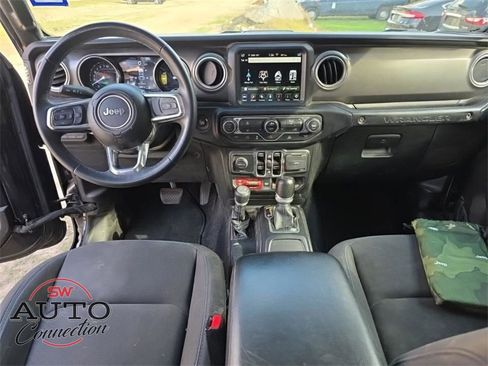 Used 2023 Jeep Wrangler Unlimited Rubicon 4xe image 11