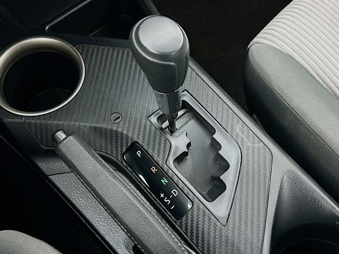 Used 2015 Toyota RAV4 LE image 23