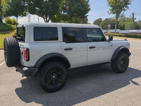 Used 2026 Ford Bronco Badlands AWD/4WD image 8
