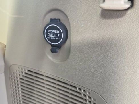 Used 2009 Honda Pilot Touring image 13