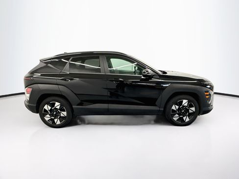 Used 2025 Hyundai Kona SEL FWD image 10