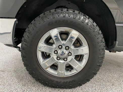 Used 2013 Ford F150 XLT w/ XLT Chrome Pkg image 18