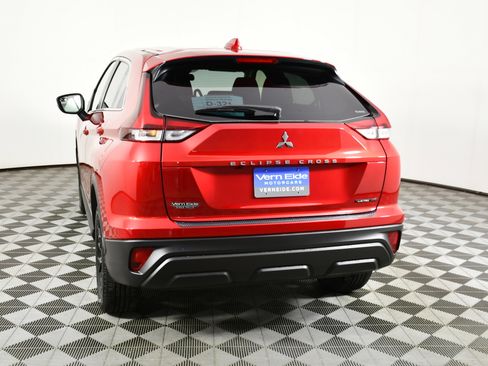 New 2026 Mitsubishi Eclipse Cross LE AWD/4WD image 7