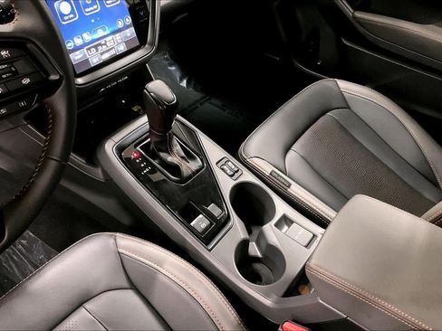 Used 2025 Subaru Crosstrek 2.5i Limited AWD/4WD image 16