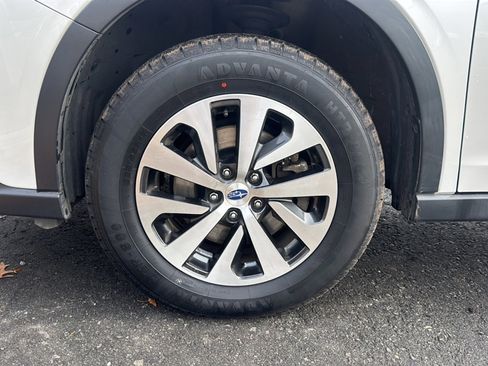 Used 2021 Subaru Outback Premium image 37