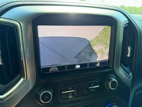 Used 2020 Chevrolet Silverado 1500 LTZ AWD/4WD image 26