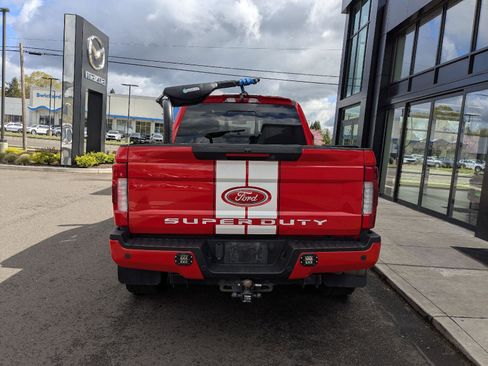 Used 2019 Ford F250 Lariat w/ Lariat Ultimate Package AWD/4WD image 5