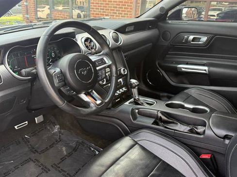 Used 2018 Ford Mustang Premium w/ Equipment Group 201A RWD image 20