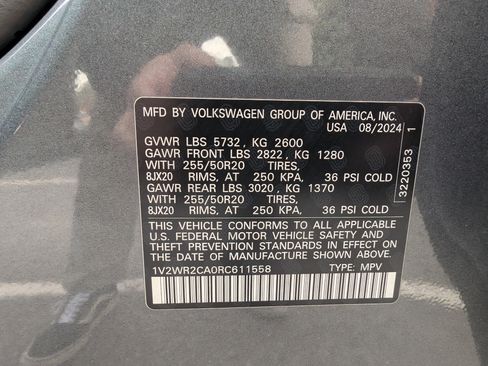 Used 2024 Volkswagen Atlas SE w/ Black Wheel Package image 36