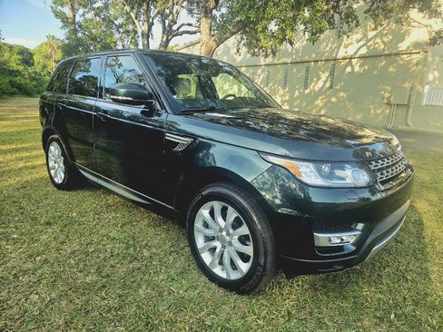 Used 2014 Land Rover Range Rover Sport HSE image 2