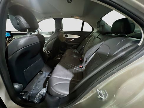 Used 2019 Mercedes-Benz C 300 Sedan image 17