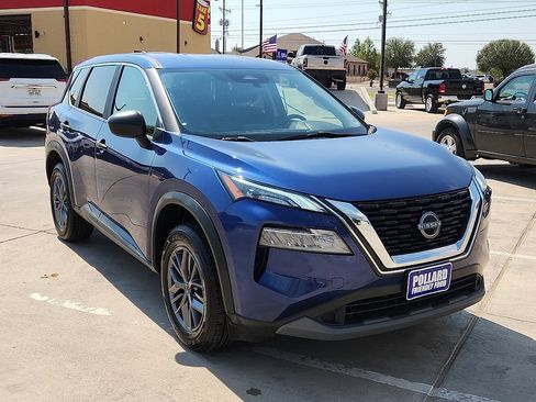 Used 2023 Nissan Rogue S image 4