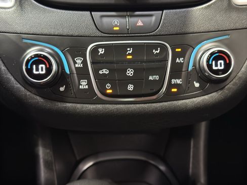 Used 2025 Chevrolet Malibu LT FWD image 27