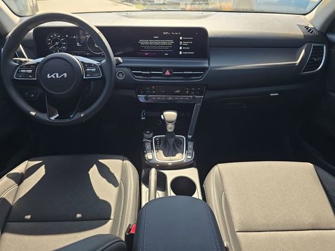 New 2026 Kia Seltos EX image 12