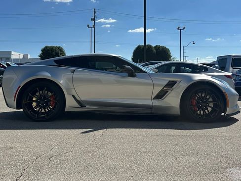 Used 2017 Chevrolet Corvette Grand Sport image 12
