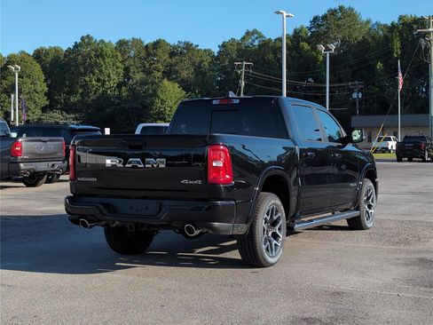 New 2026 RAM 1500 Laramie w/ Sport Appearance Package AWD/4WD image 5