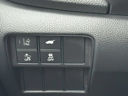 Used 2018 Honda CR-V Touring image 15
