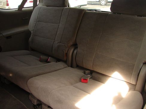 Used 2006 Toyota Sequoia SR5 image 10