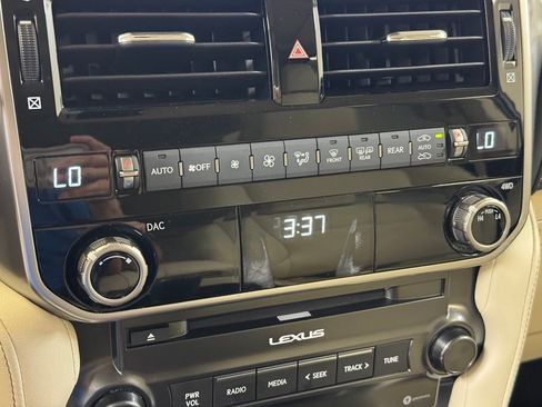 Used 2023 Lexus GX 460 Premium AWD/4WD image 49
