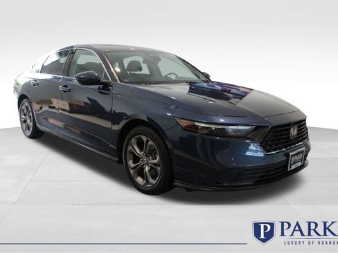 Used 2024 Honda Accord EX image 1