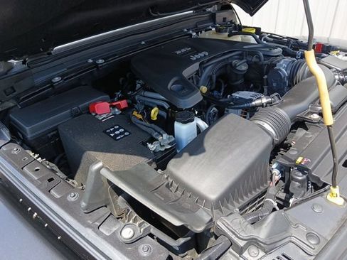 Used 2021 Jeep Gladiator Mojave AWD/4WD image 61