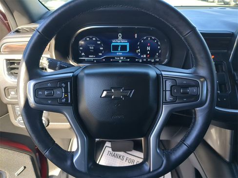 Used 2022 Chevrolet Tahoe Z71 w/ Luxury Package image 31