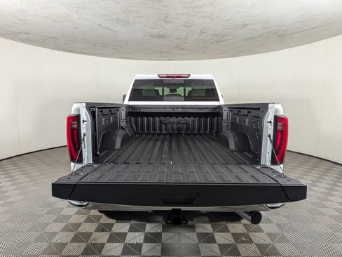 New 2025 GMC Sierra 2500 SLT w/ SLT Premium Package image 10