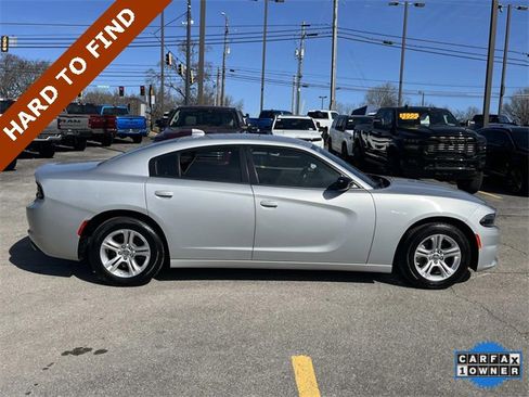 Used 2023 Dodge Charger SXT image 13