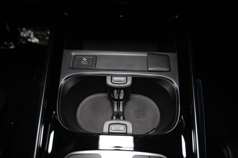 New 2026 Mercedes-Benz GLB 250 image 35